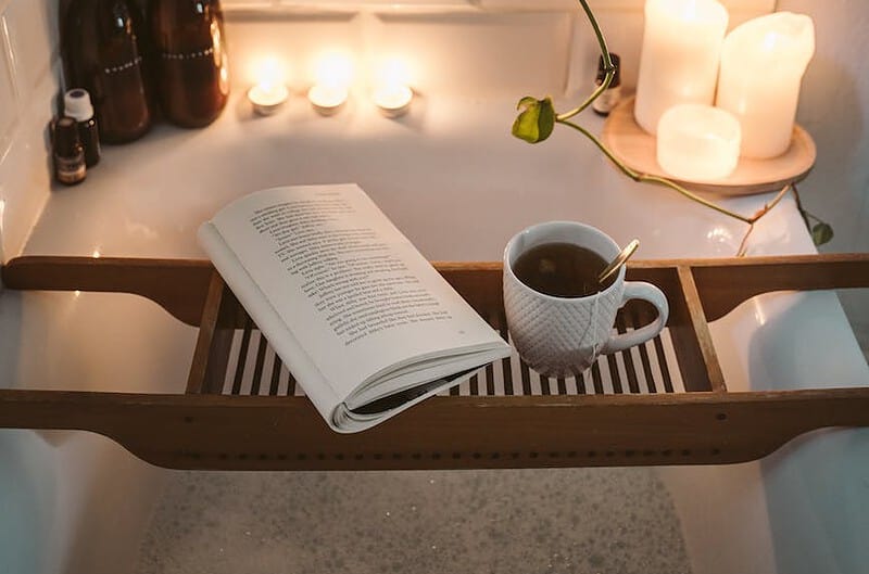 a romantic setting in the bathroom